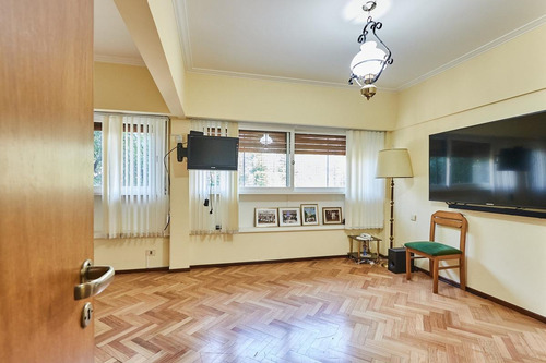 Imagen 23 de 30 de Departamento En Belgrano. 4 Dormitorios