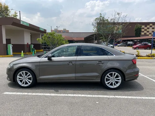 Audi A3 1.8 TFSI AMBITION AT