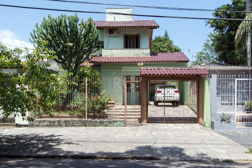 Casa Em Camaquã Com 3 Dormitórios - Lu265734
