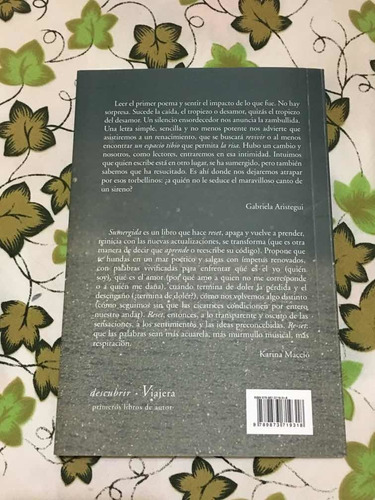 Libro Poesía Sumergida Sofía Ciravegna Viajera Editorial