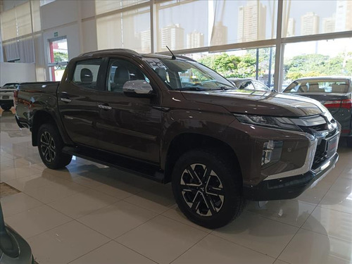 Mitsubishi L200 Triton Triton Sport Hpe-s 2.4at