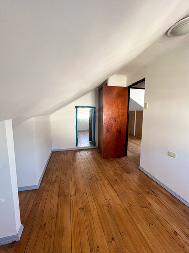 Casa 3 Hab 2 Baños Y 2 Estacionamientos - Curicó