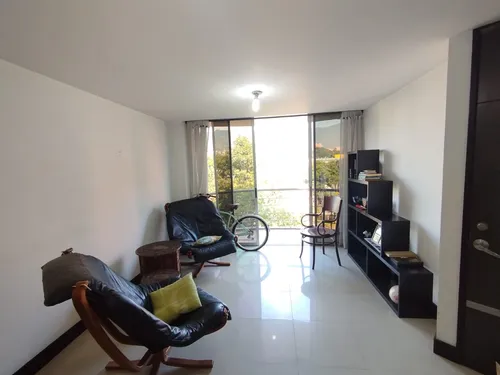 Arriendo Apartamento En Laureles