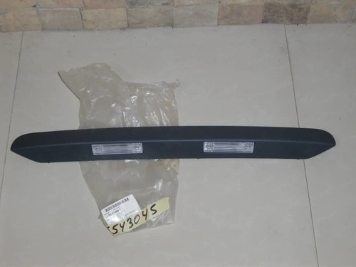 Manilla De Tapa Maleta Con Luz Chevrolet Aveo 04-06 Gm