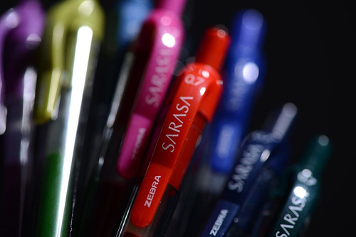 Zebra Sarasa Retractable Gel Ink Pens, Medium Point 0.7mm, F