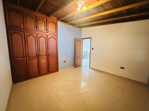 Imagen 12 de 20 de As Se Vende Casa En Pirineos Lote H As