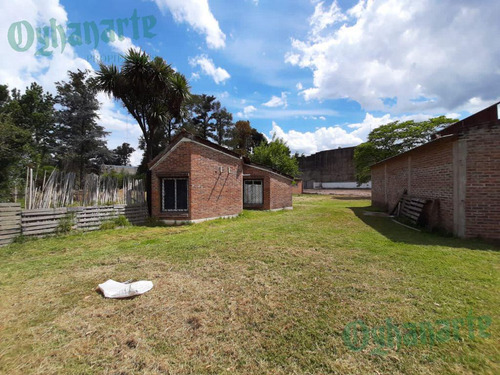 Imagen 8 de 10 de Venta - Predio Con Galpón Casa - Sobre Acceso Oeste
