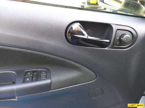 Imagen 24 de 25 de Volkswagen Gol