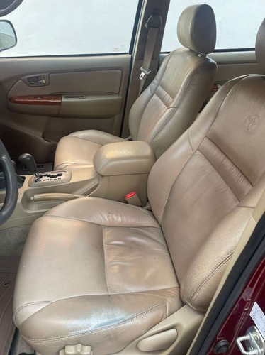 Imagen 7 de 16 de Toyota Fortuner