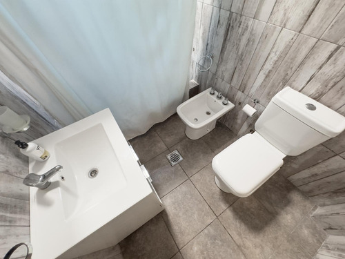 Venta Casa 3 Ambientes En Santos Lugares