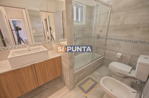 Imagen 14 de 19 de Casa En Venta - La Arbolada