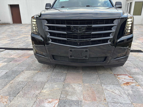 Cadillac Escalade Maximo Equipo 4x4