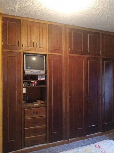 Vera Casa Inmobiliaria Vende Casa En La Urb La Esmeralda Dmo
