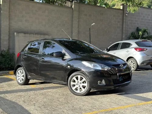 Mazda 2 2010 Automatico