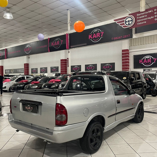 Chevrolet Corsa 1.6 EFI GL CS PICK-UP 8V GASOLINA 2P MANUAL