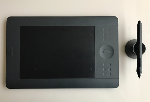 Mesa Digitalizadora Wacom Intuos 5 Touch Pth-450 Preto (Usado)