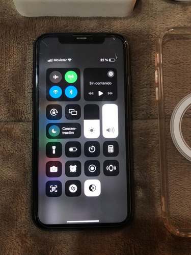 Apple iPhone 11 (64 Gb) - Negro (Usado)