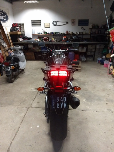 Yamaha Fz1 Fazer 1000 (no R1 Mt09 Cbr Gsxr Zx10)