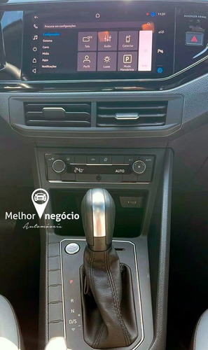 Imagem 13 de 15 de Volkswagen Nivus Highline 1.0 200 Tsi Flex Aut. 2021 Branco