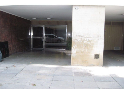 Imagen 3 de 6 de Cochera En Venta En Belgrano