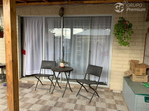 Casa En Venta De 3 Dorm. En Puente Alto