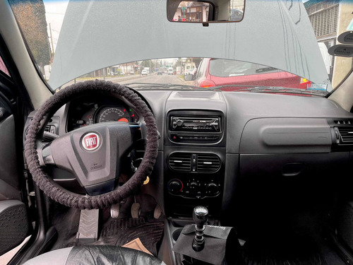 Imagen 11 de 17 de Fiat Siena 2015 1.4 El Pack Attractive