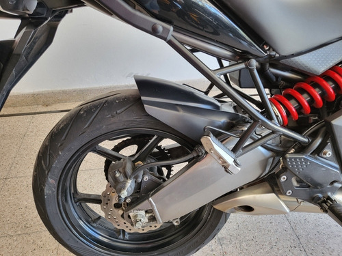 Imagen 9 de 19 de Versys 650 $ 4.760.000.- Exclente Recibo Inferior Tuamoto