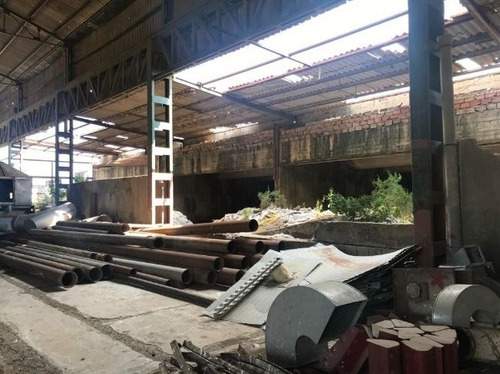 Terreno / Lote En Venta De 0m2 Ubicado En Grünbein