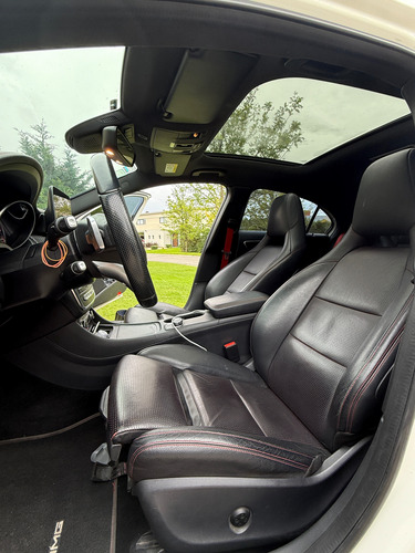 Mercedes-Benz Clase A 2.0 A250 Amg-line 211cv