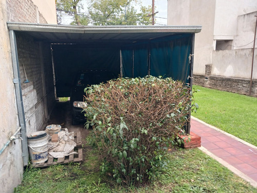 Casa En Venta En Caseros