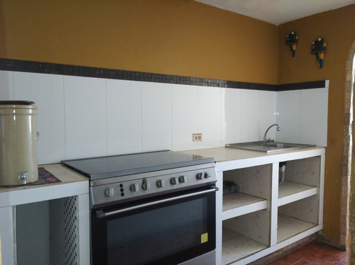 Imagen 3 de 10 de Hc Apartamento Urbanización San Jacinto, Maracay