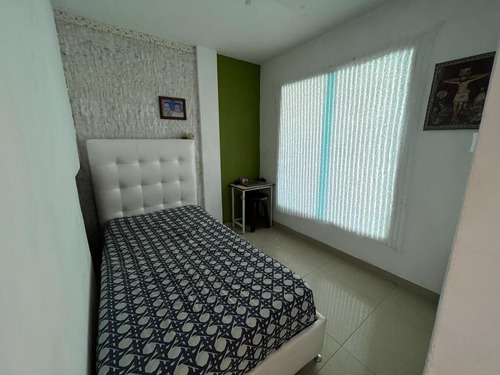 Imagen 10 de 20 de Casa En Urb. Villa San Rafael. Adlz