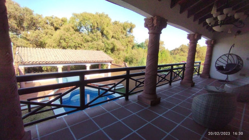Casa En Cuernavaca Con Alberca