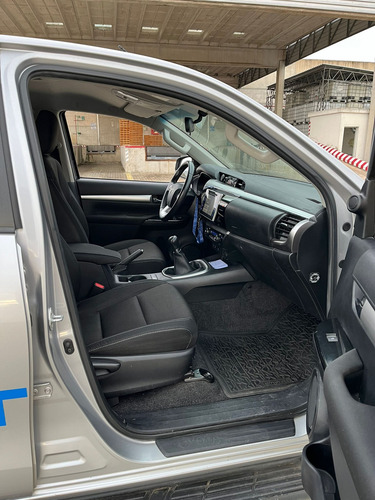 Toyota Hilux 2.7 Cd Srv Vvti 4x2 - A3