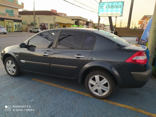 Renault Mégane 2.0 Dynamique Sedan 16v Gasolina 4p
