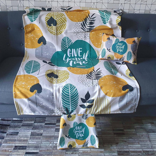 Manta + Almohada Pólar - Combo Pochoclero - Diseños Color Give Amarillo