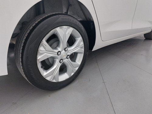 Chevrolet Onix 1.0 TURBO FLEX LTZ AUTOMÁTICO