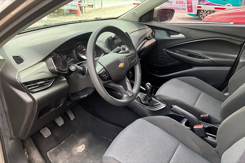 Chevrolet Onix 2023