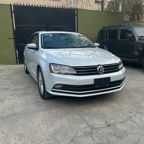 Volkswagen Jetta 2.5 Sportline Tiptronic At