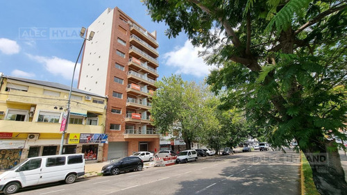 Imagen 25 de 30 de Departamento 3 Ambientes En Venta - La Lucila-vias/maipu