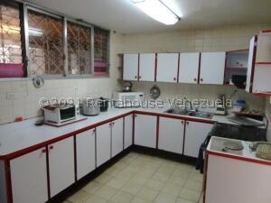 Imagen 8 de 12 de Casa En Venta En El Cafetal 22-7846 Caro Fermoso 0424 2083128