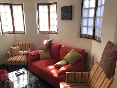 Casa 5 Ambientes Venta Hurlingham Parque Pileta