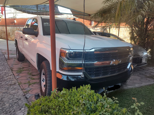 Chevrolet Silverado 4.3 2500 Cab Ext Ls V6 4x2 At