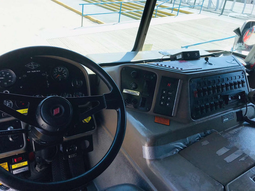 Camion De Bomberos Spartan (faltan Controles Bomba)