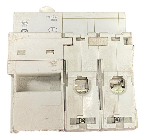 Schneider C60n D10a+ Vigi C60 No Sirve Para Refracciones (Usado)