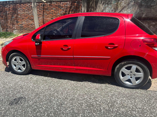 Peugeot 207 1.4 Active 75cv