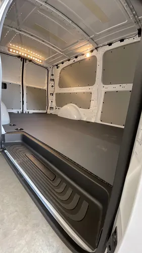 Vito Cargo Van