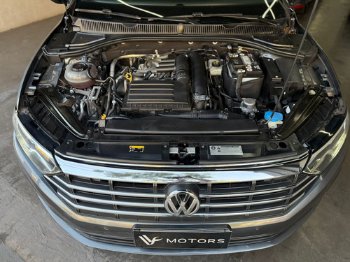 Volkswagen Jetta 1.4 250 Tsi Flex Aut. 4p