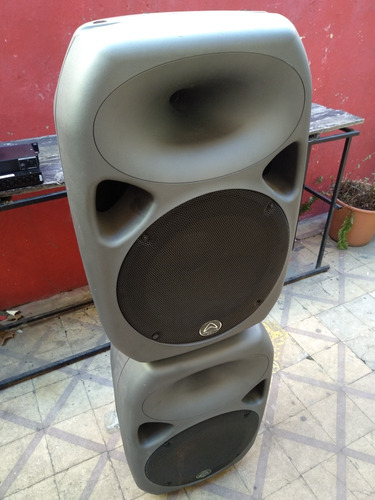 Bables Wharferdale Titan De 15 Pasivos