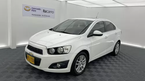 Autos y Camionetas Chevrolet Sonic 2014